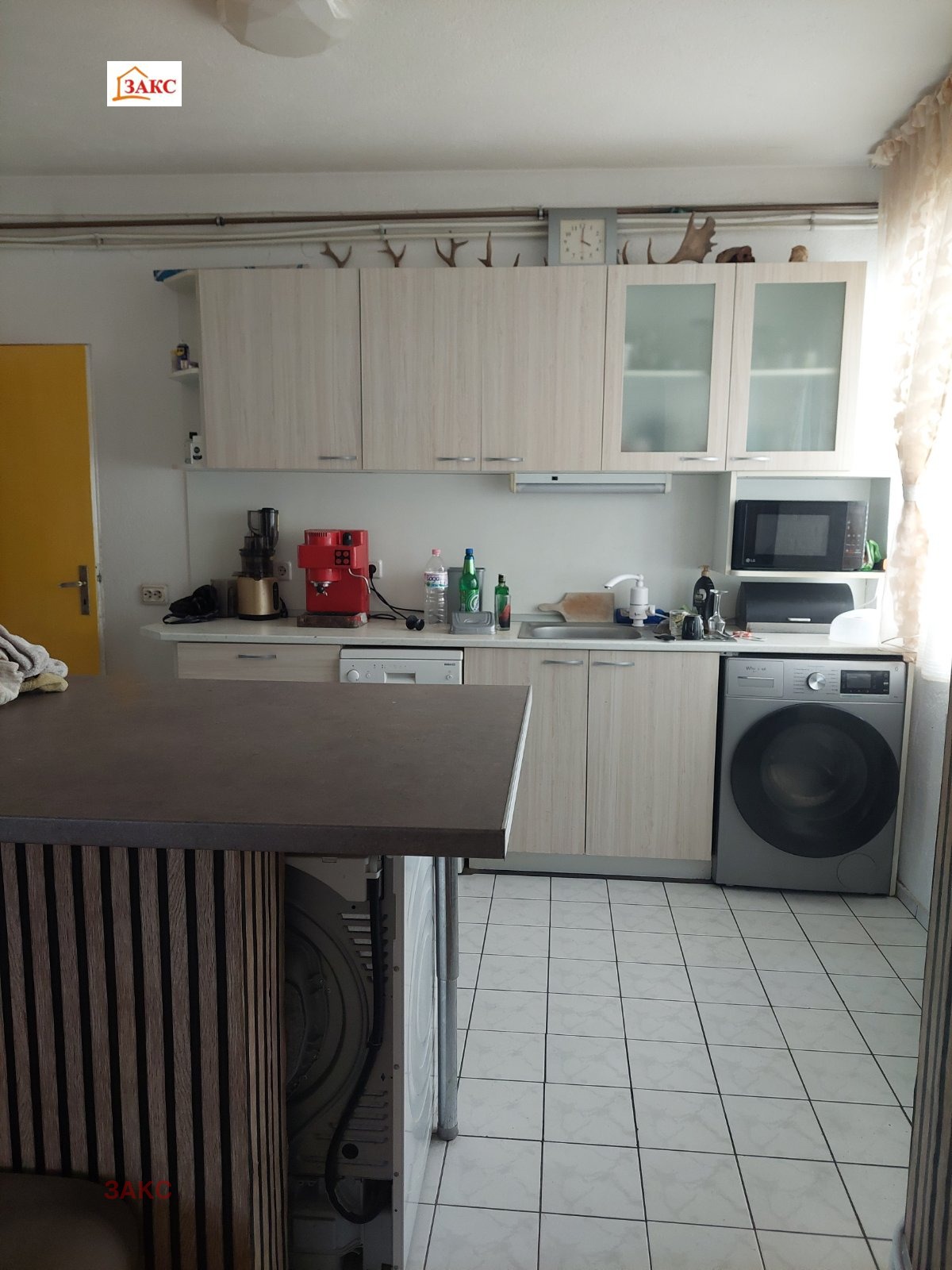 Продава ЕТАЖ ОТ КЪЩА, гр. Кърджали, Байкал, снимка 4 - Етаж от къща - 54781363