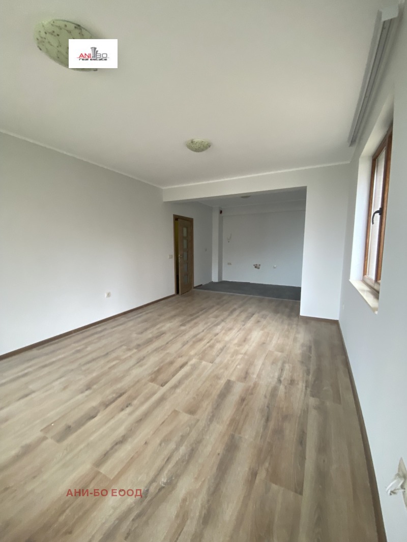 Na prodej  1 ložnice Varna , Vinica , 72 m2 | 62930926 - obraz [2]