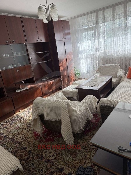 Продава 2-СТАЕН, гр. Пловдив, Гагарин, снимка 2 - Апартаменти - 52648606