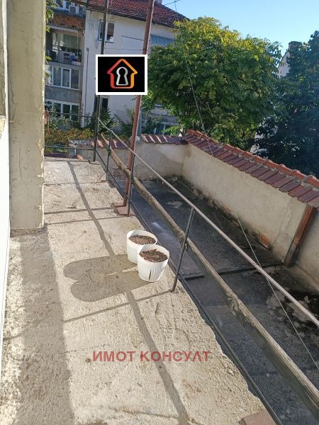 Продава КЪЩА, гр. Враца, Подбалканска, снимка 8 - Къщи - 47712588