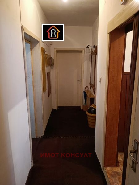 Продава КЪЩА, гр. Враца, Подбалканска, снимка 5 - Къщи - 47712588