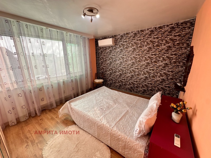 Продава  Huis regio Sofia , Kostinbrod , 209 кв.м | 31580012 - изображение [5]