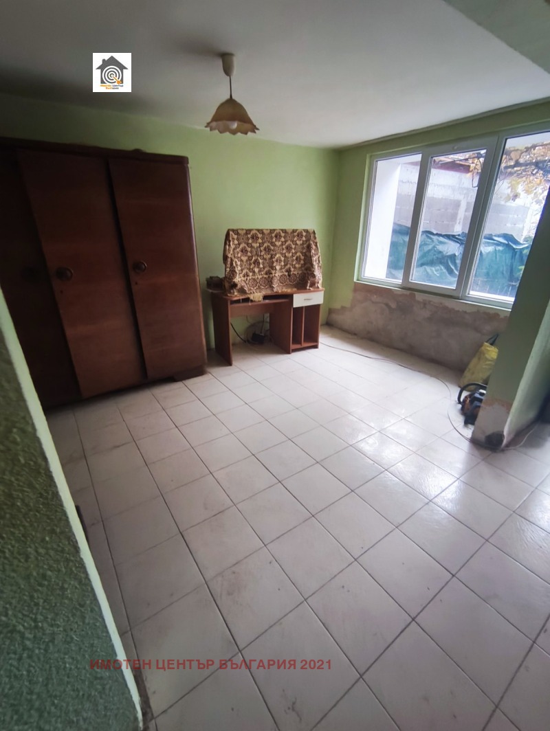 Продава КЪЩА, гр. Радомир, област Перник, снимка 6 - Къщи - 52375287