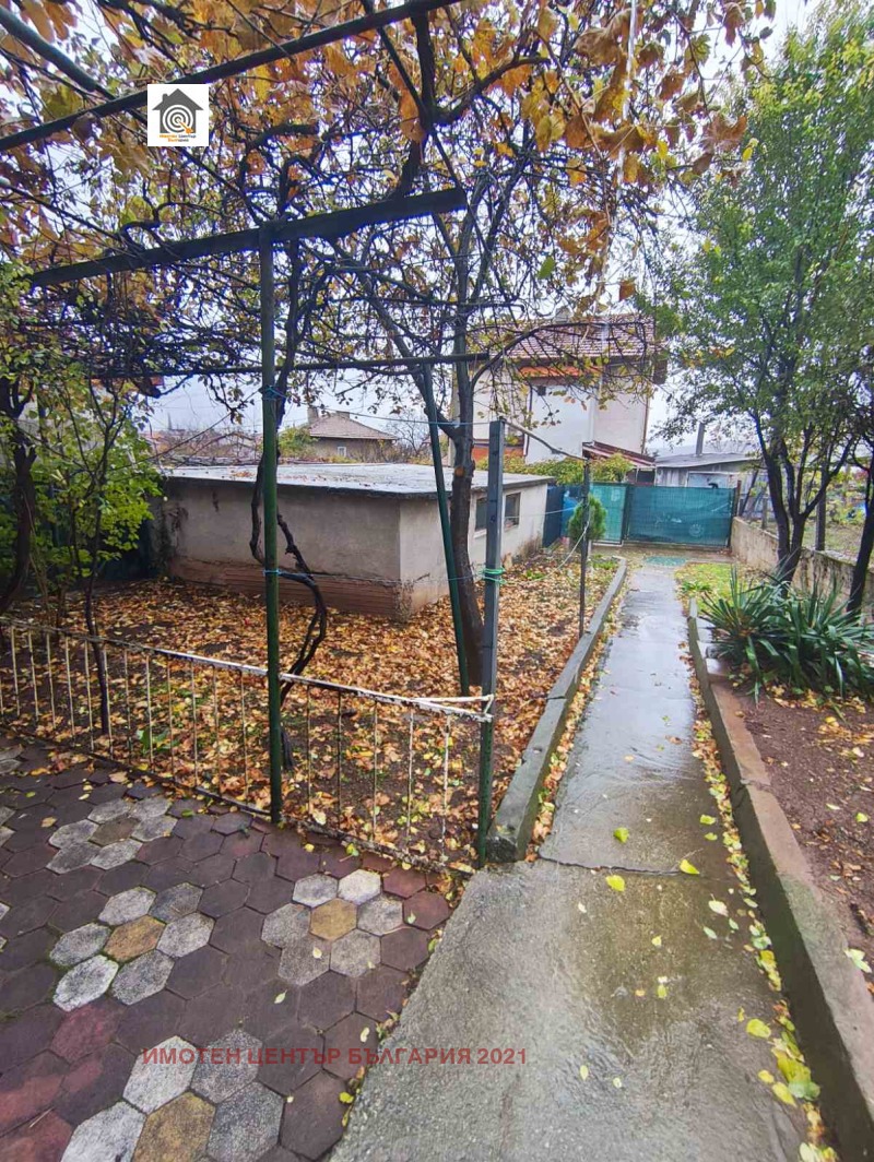 Продава КЪЩА, гр. Радомир, област Перник, снимка 3 - Къщи - 52375287