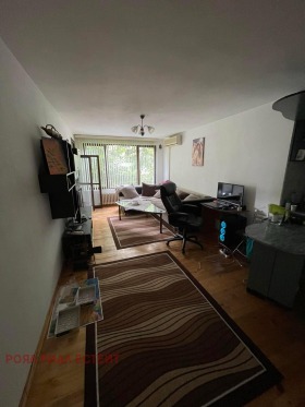 2 soveværelser Karshiyaka, Plovdiv
