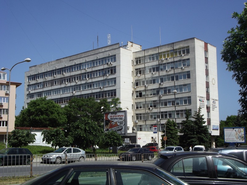 Продава 3-СТАЕН, гр. Варна, Лятно кино Тракия