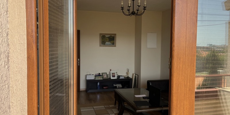 Продава 3-СТАЕН, гр. Варна, Лятно кино Тракия, снимка 2 - Апартаменти - 52833672