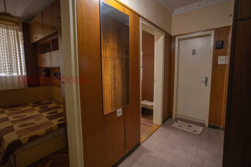 Продава 3-СТАЕН, гр. Разград, Абитрус, снимка 5 - Апартаменти - 52774177