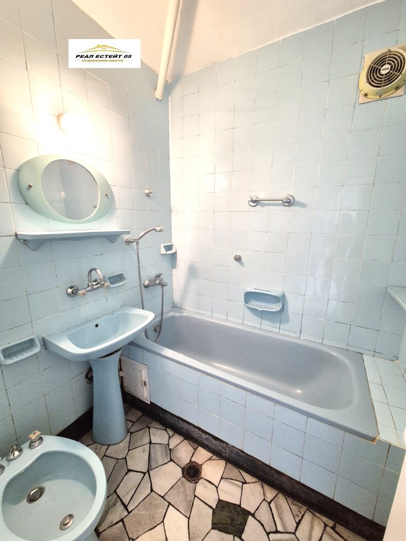 Til salg  3+ soveværelse Plovdiv , Tsentar , 119 kvm | 61672077 - billede [15]