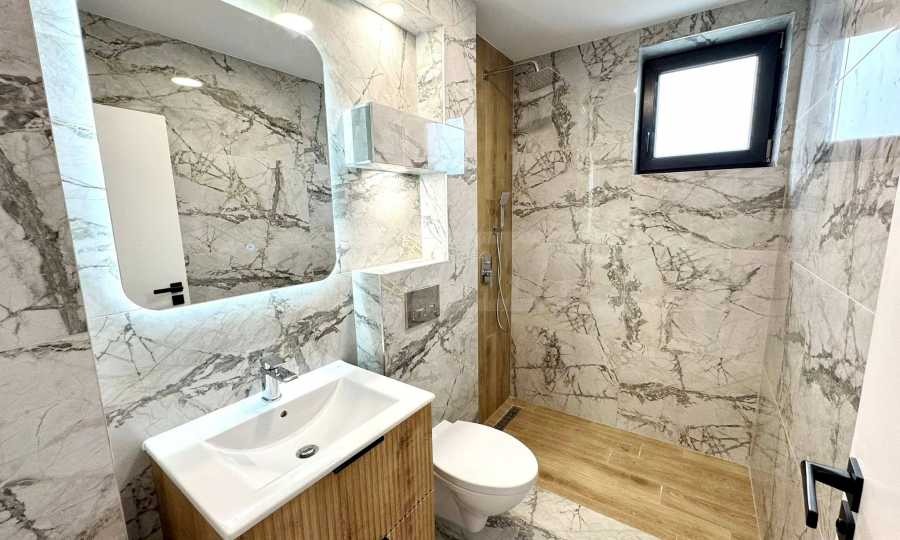 Продава 2-СТАЕН, гр. Пловдив, Остромила, снимка 5 - Апартаменти - 54076811