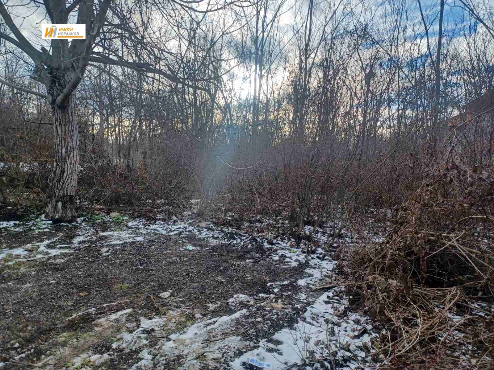 Продава ПАРЦЕЛ, гр. Велико Търново, Зона Б, снимка 2 - Парцели - 53675110