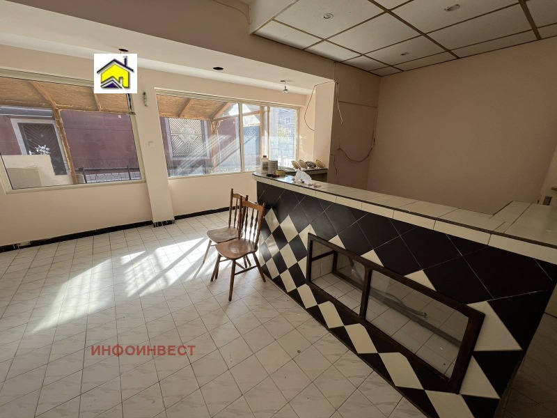 Продава ЗАВЕДЕНИЕ в област Пазарджик, гр. Велинград - 136 кв.м / 66 467.94 € » 130 000 лв., ИНФОИНВЕСТ