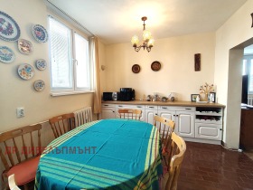 ����� ������� 3-�����,���� �����, ��������>