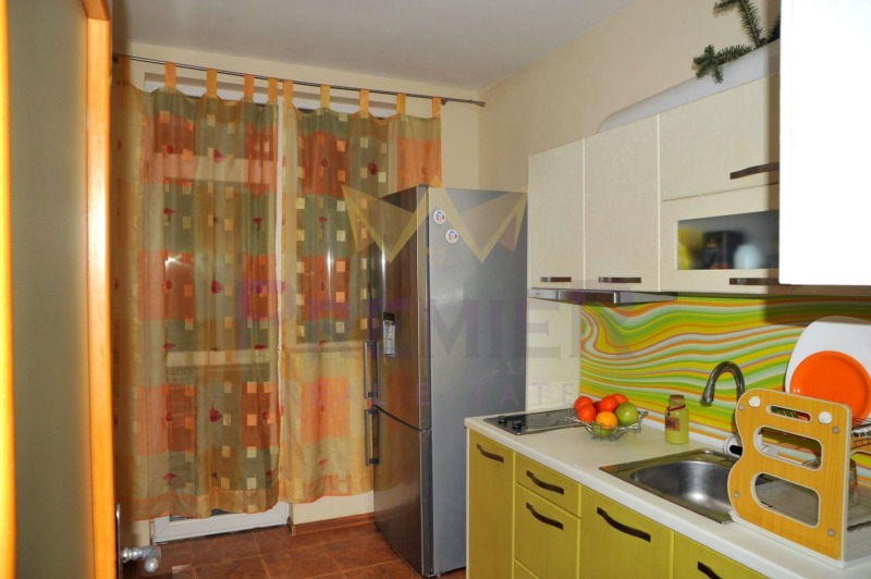 En venta  3 dormitorios Varna , Zimno kino Trakiya , 92 metros cuadrados | 42559470 - imagen [2]