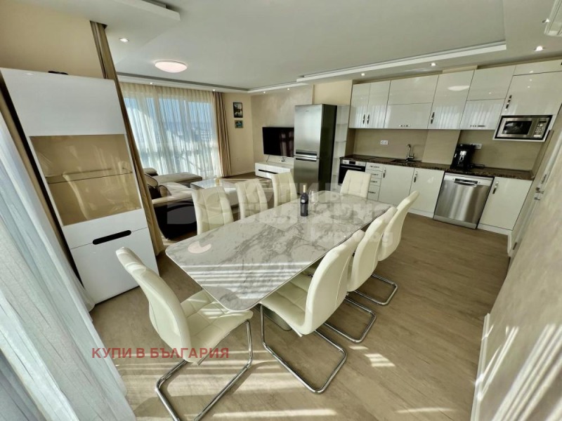 À vendre  3 chambres Varna , Levski 1 , 138 m² | 20144193