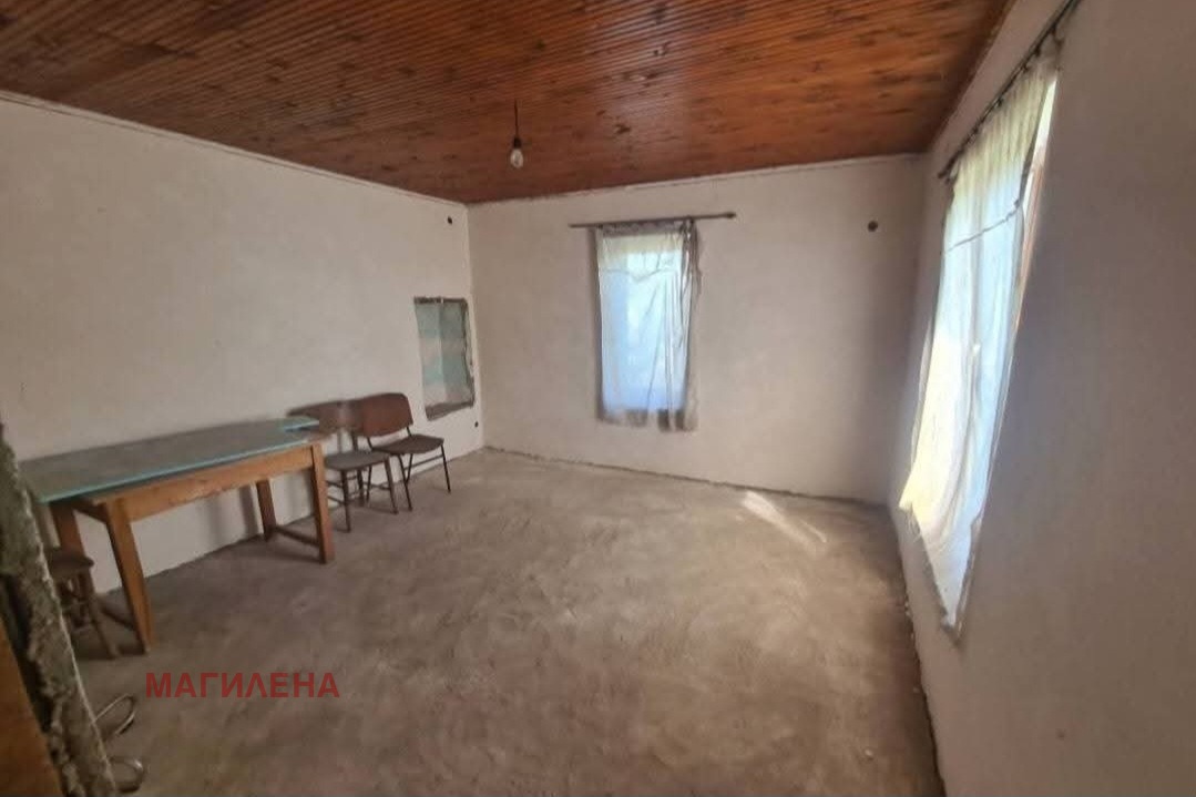 Продава КЪЩА, с. Сухозем, област Пловдив, снимка 2 - Къщи - 54206032