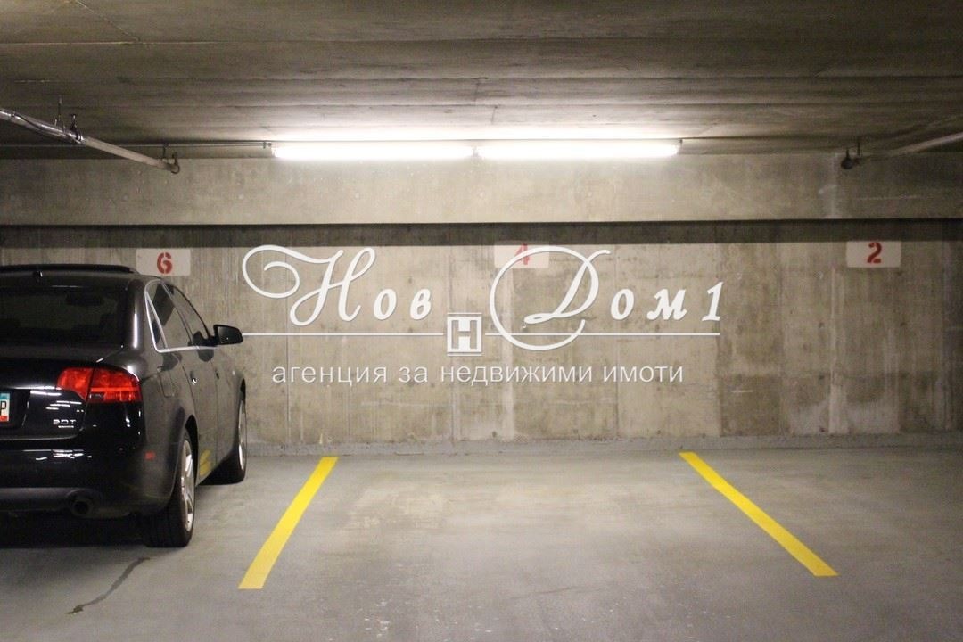 Продава ГАРАЖ, ПАРКОМЯСТО, гр. Варна, Погреби