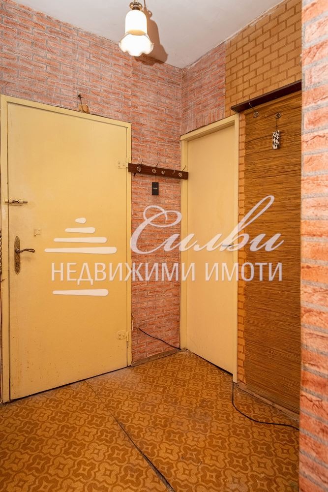 Продава 2-СТАЕН, гр. Шумен, Боян Българанов 2, снимка 7 - Aпартаменти - 48037728