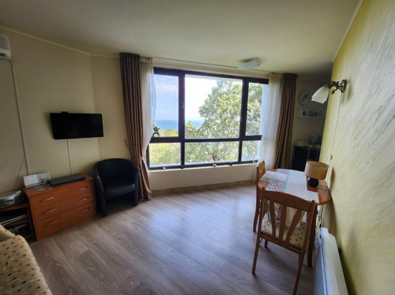 Na sprzedaż  1 sypialnia Warna , m-t Alen mak , 52 mkw | 37451194 - obraz [2]
