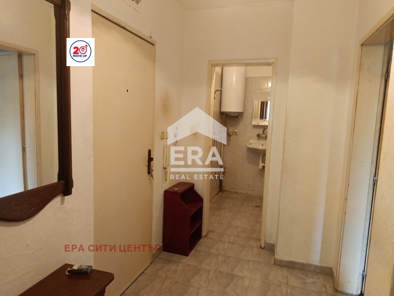 Продава 2-СТАЕН, гр. Стара Загора, Център, снимка 4 - Апартаменти - 56518917
