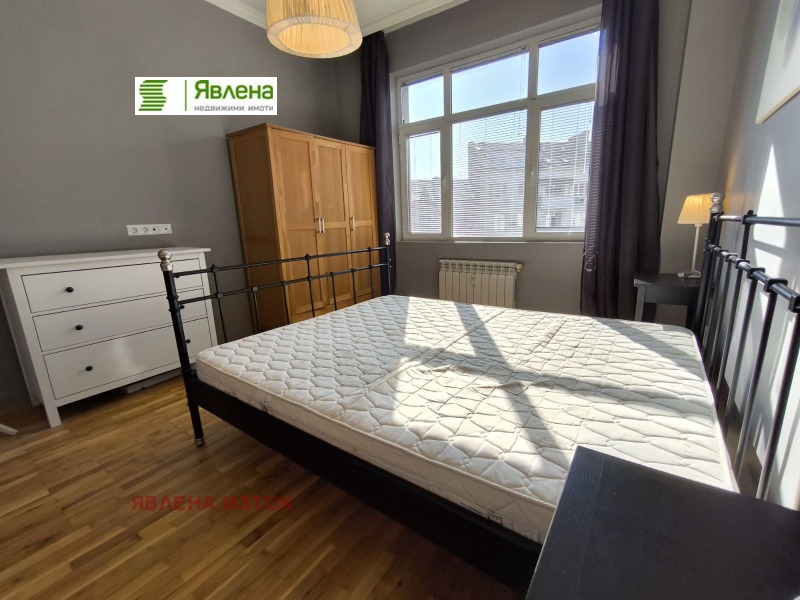 Na prodej  2 ložnice Sofia , Centar , 90 m2 | 91015337 - obraz [5]