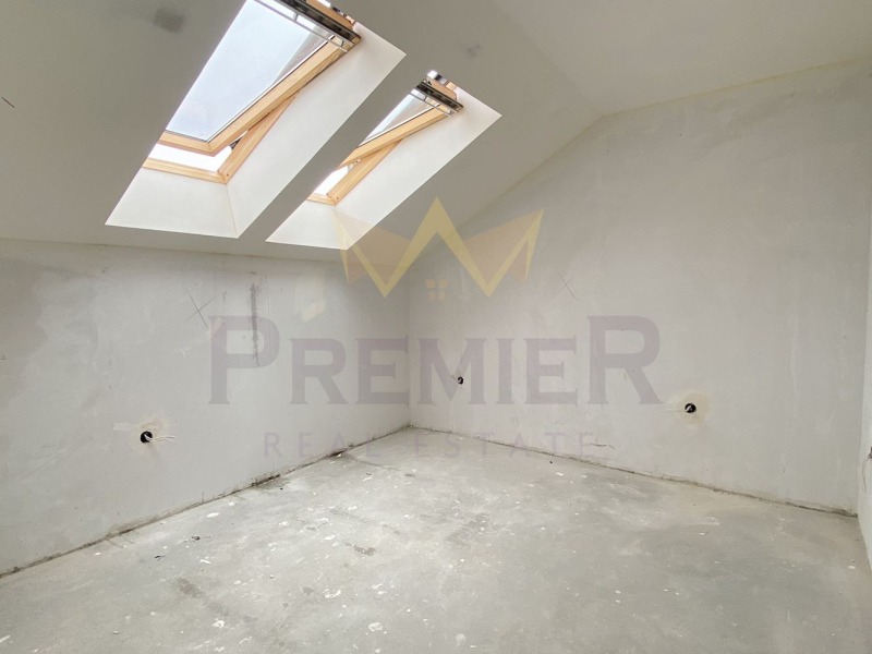 Продава МНОГОСТАЕН, гр. Варна, Лятно кино Тракия, снимка 6 - Апартаменти - 53494778