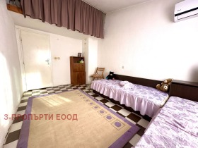 1 quarto Osvobojdenie, Blagoevgrad 9