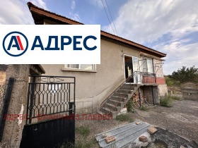 House Disevitsa, region Pleven 1