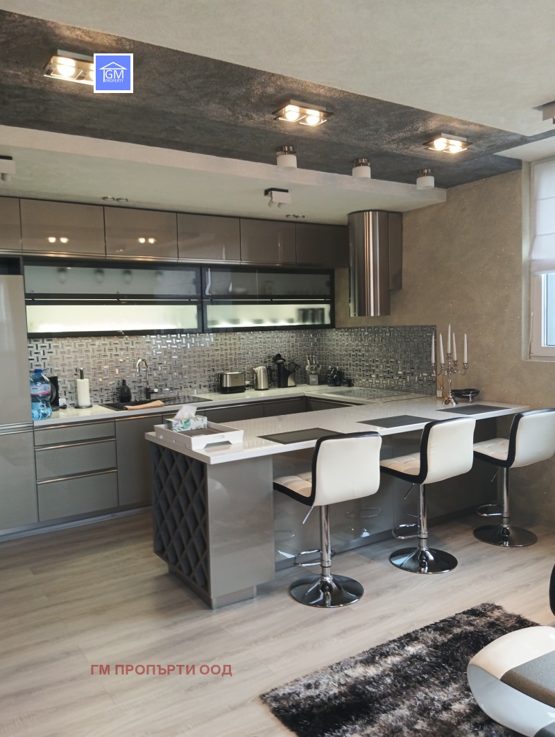 Продава  3-стаен град Варна , Победа , 116 кв.м | 13322428