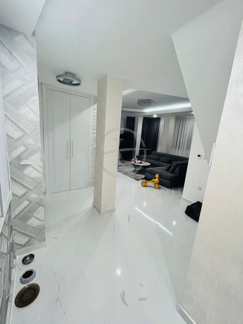 Till salu  3+ sovrum Plovdiv , Karsjijaka , 158 kvm | 18782884