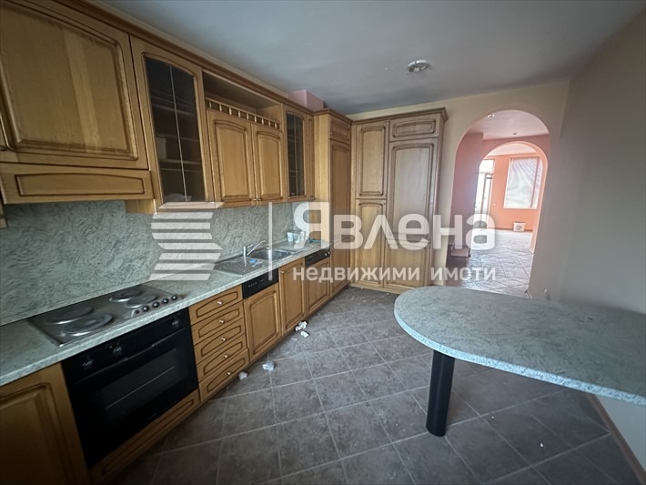 Продается  Мезонет Варна , Спортна зала , 253 кв.м | 71636940