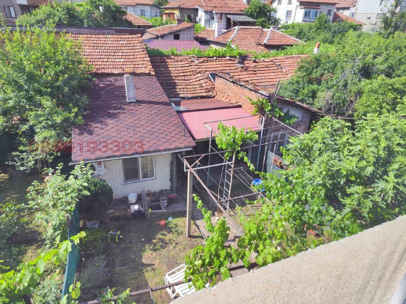 Продава ЕТАЖ ОТ КЪЩА, гр. Дупница, област Кюстендил, снимка 3 - Етаж от къща - 52781840