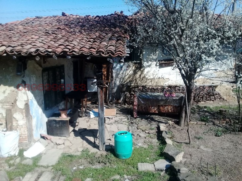 Продава КЪЩА, гр. Дебелец, област Велико Търново, снимка 8 - Къщи - 52784849