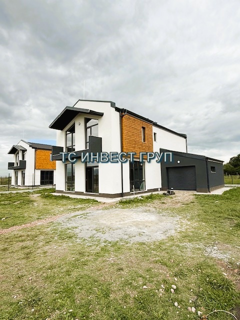 Til salgs  Hus region Sofia , Ravno pole , 268 kvm | 89284720 - bilde [2]