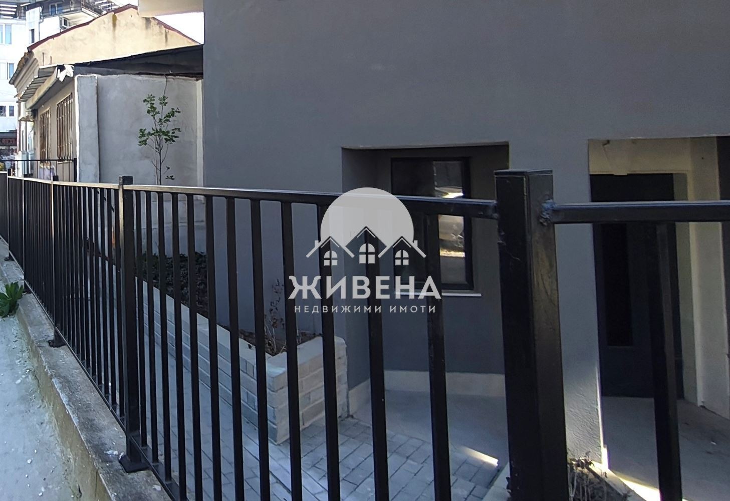 Продава 1-СТАЕН, гр. Варна, ЖП Гара, снимка 3 - Апартаменти - 54508646
