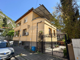Продава етаж от къща област Пловдив гр. Асеновград - [1] 