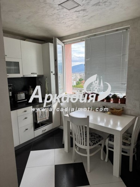 Myytävänä  1 makuuhuone Plovdiv , Vastanitšeski , 68 neliömetriä | 55909936 - kuva [4]