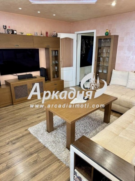 Myytävänä  1 makuuhuone Plovdiv , Vastanitšeski , 68 neliömetriä | 55909936 - kuva [2]