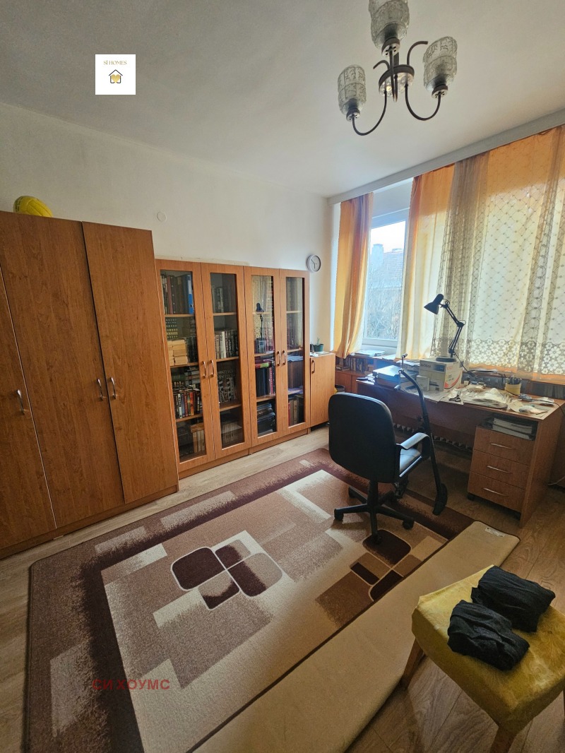 Продава 4-СТАЕН, гр. София, Център, снимка 7 - Апартаменти - 52654984