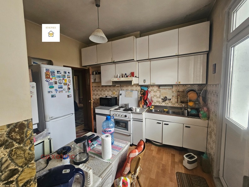 Продава 4-СТАЕН, гр. София, Център, снимка 12 - Апартаменти - 52654984