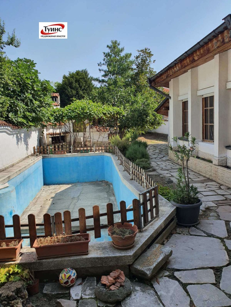 Te koop  Huis regio Plovdiv , Brestovitsa , 240 m² | 43720500 - afbeelding [8]
