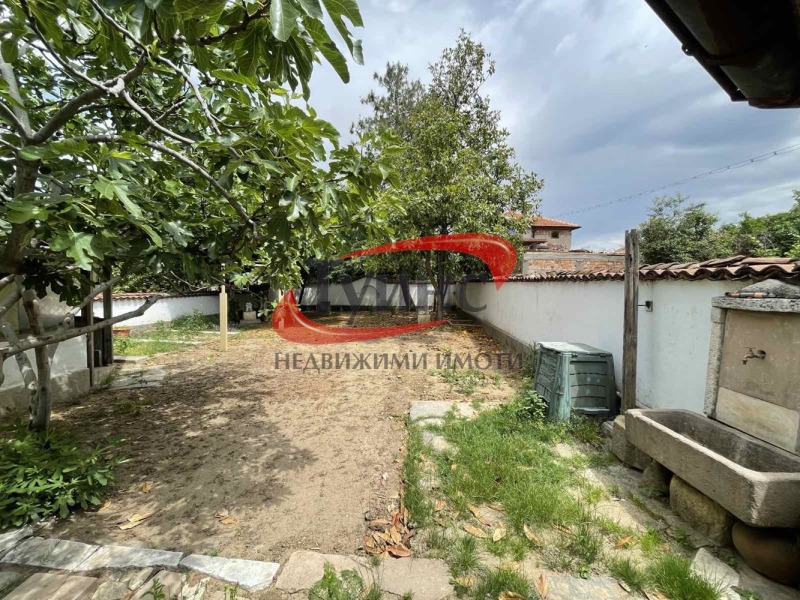 Te koop  Huis regio Plovdiv , Brestovitsa , 240 m² | 43720500 - afbeelding [4]