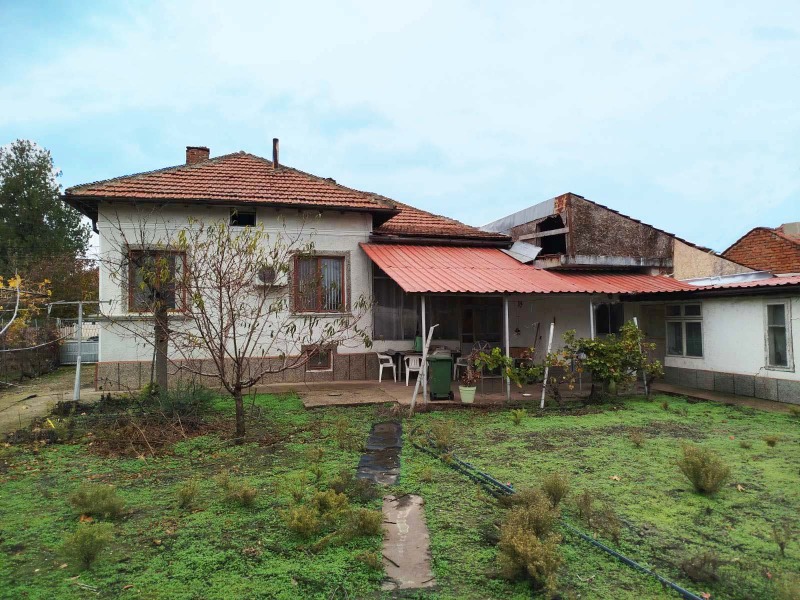 Продава КЪЩА, област Русе, с. Ряхово • 60000 € / 117349.80 лв. • 62817241 1