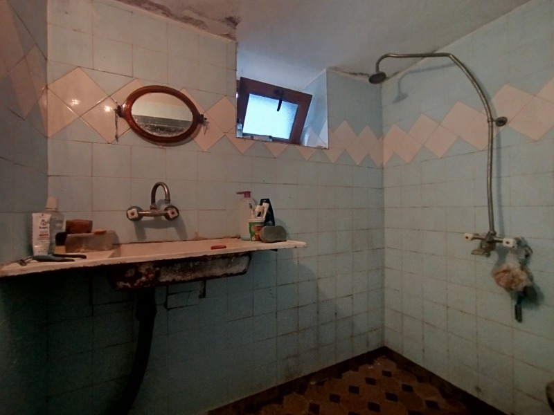 Продава КЪЩА, с. Ряхово, област Русе, снимка 11 - Къщи - 52359378