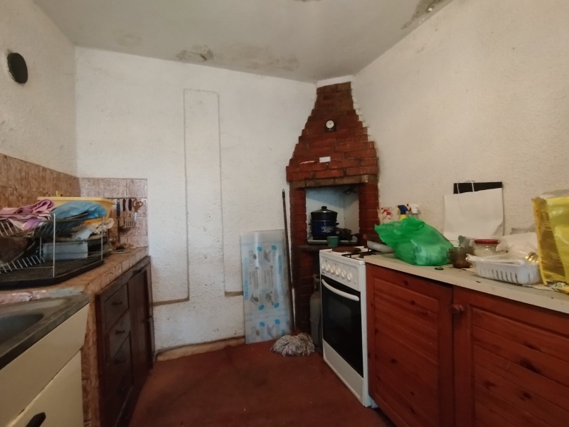 Продава КЪЩА, с. Ряхово, област Русе, снимка 15 - Къщи - 52359378