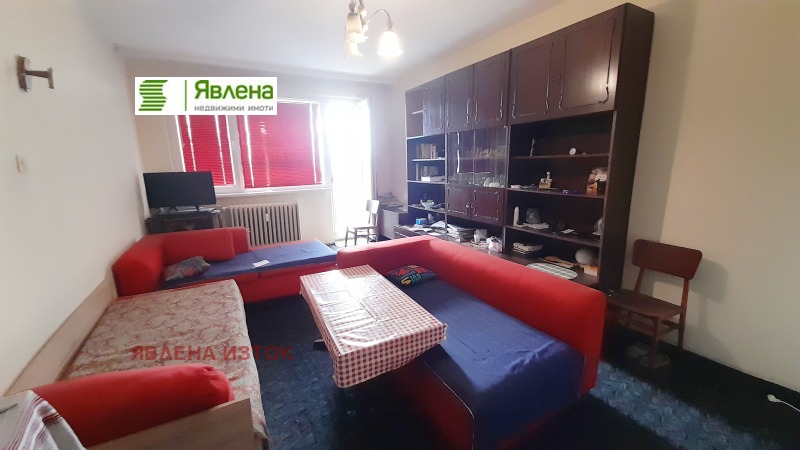 Myytävänä  Studio Sofia , Banišora , 35 neliömetriä | 59060780