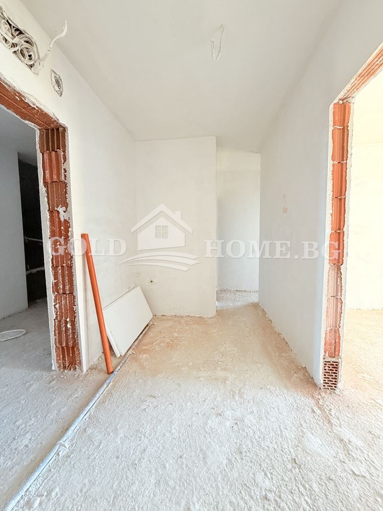 For Sale  2 bedroom Plovdiv , Yuzhen , 105 sq.m | 58564224 - image [10]