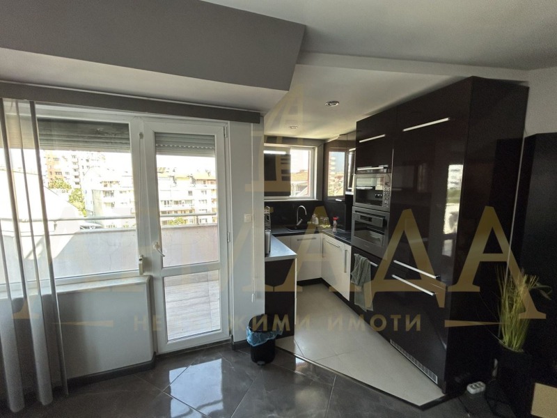 Myytävänä  2 makuuhuonetta Plovdiv , Karšijaka , 108 neliömetriä | 54217597 - kuva [3]