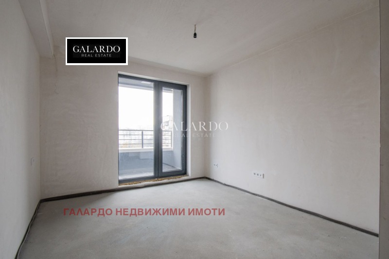 À venda  3 quartos Sofia , Centar , 158 m² | 62941490 - imagem [6]