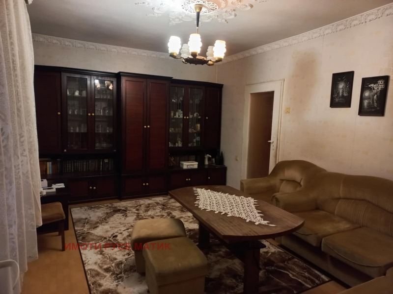Продава  4-стаен град Русе , Център , 110 кв.м | 88186588 - изображение [7]